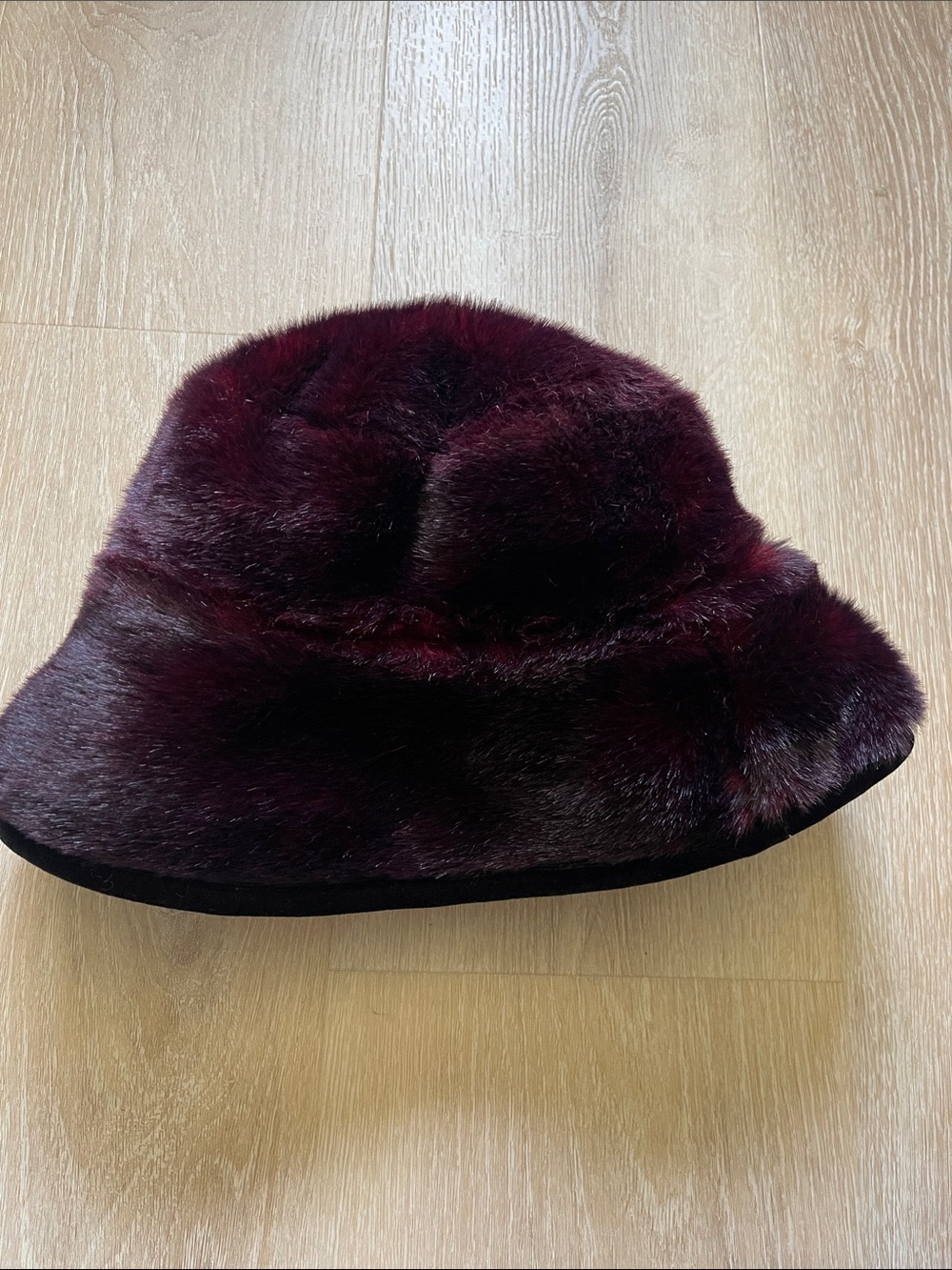 Vintage 90s Y2K furry bucket hat